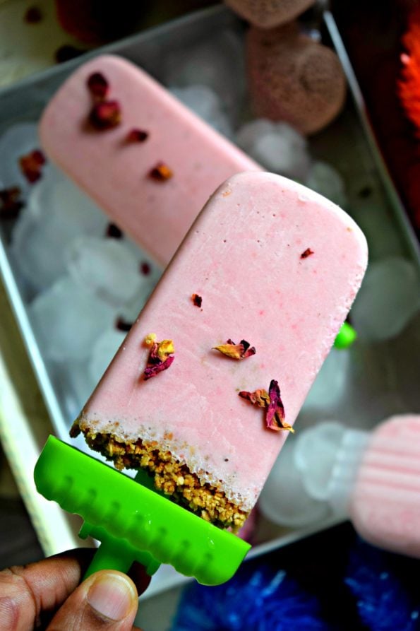 Strawberry Cheesecake Popsicle With Granola