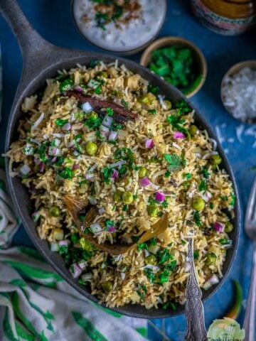 Potato Rice With Mint | Instant Pot Aloo Pudina Pulao served in an oval platter