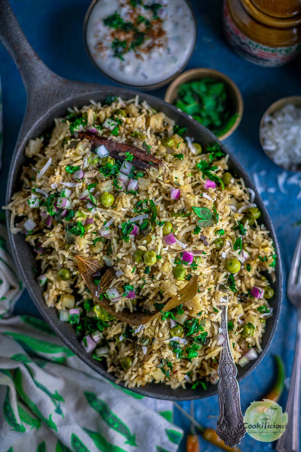 Aloo Pudina Pulao served in an oval platter