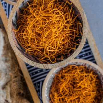 Indian Sev served in 3 bowls.