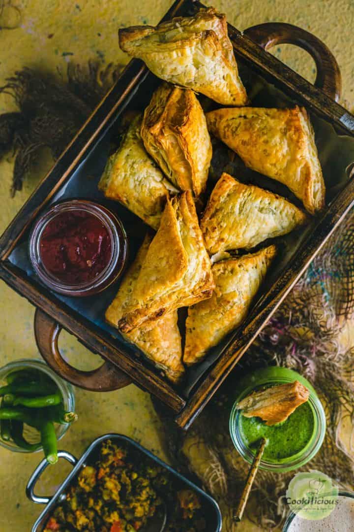 Vegetable Puff Pastry Samosa (Vegan) – Cookilicious