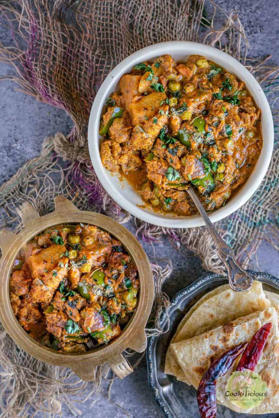 Veg Kolhapuri served in two bowl