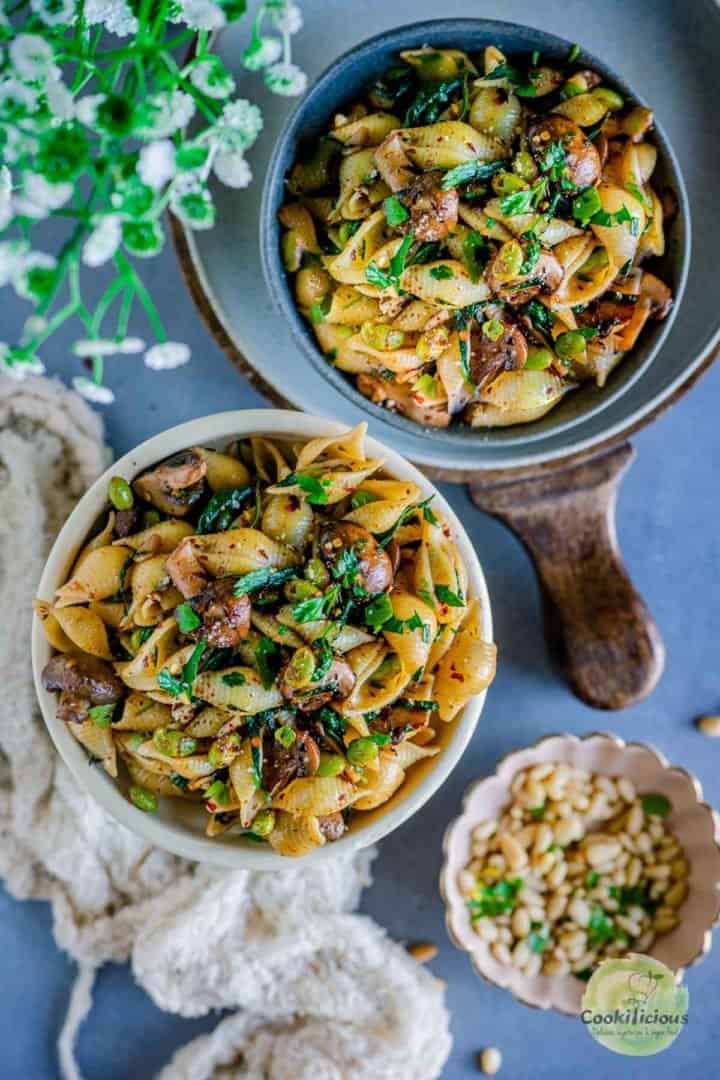 Vegan Mushroom Spinach Pasta Salad – Cookilicious