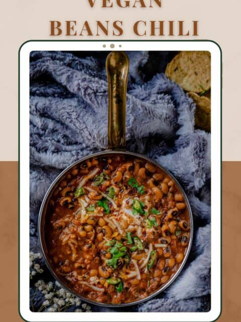Instant Pot Black-Eyed Peas Vegan Chili served in a round platter and text at the top and bottom