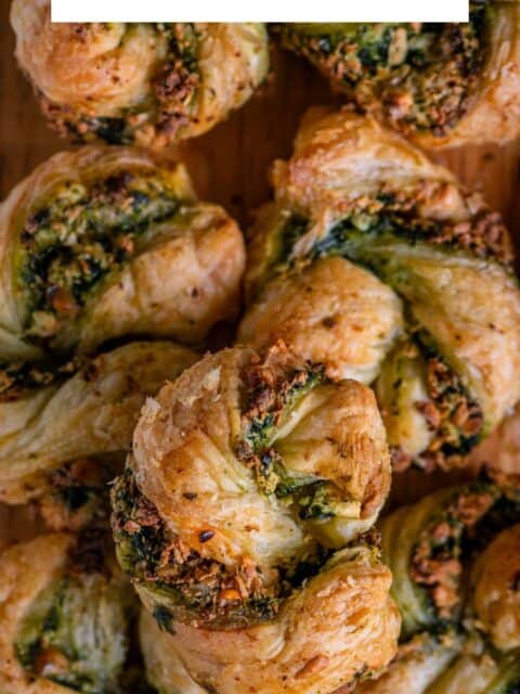 close up shot of Spinach Paneer Puffs and text at the top.