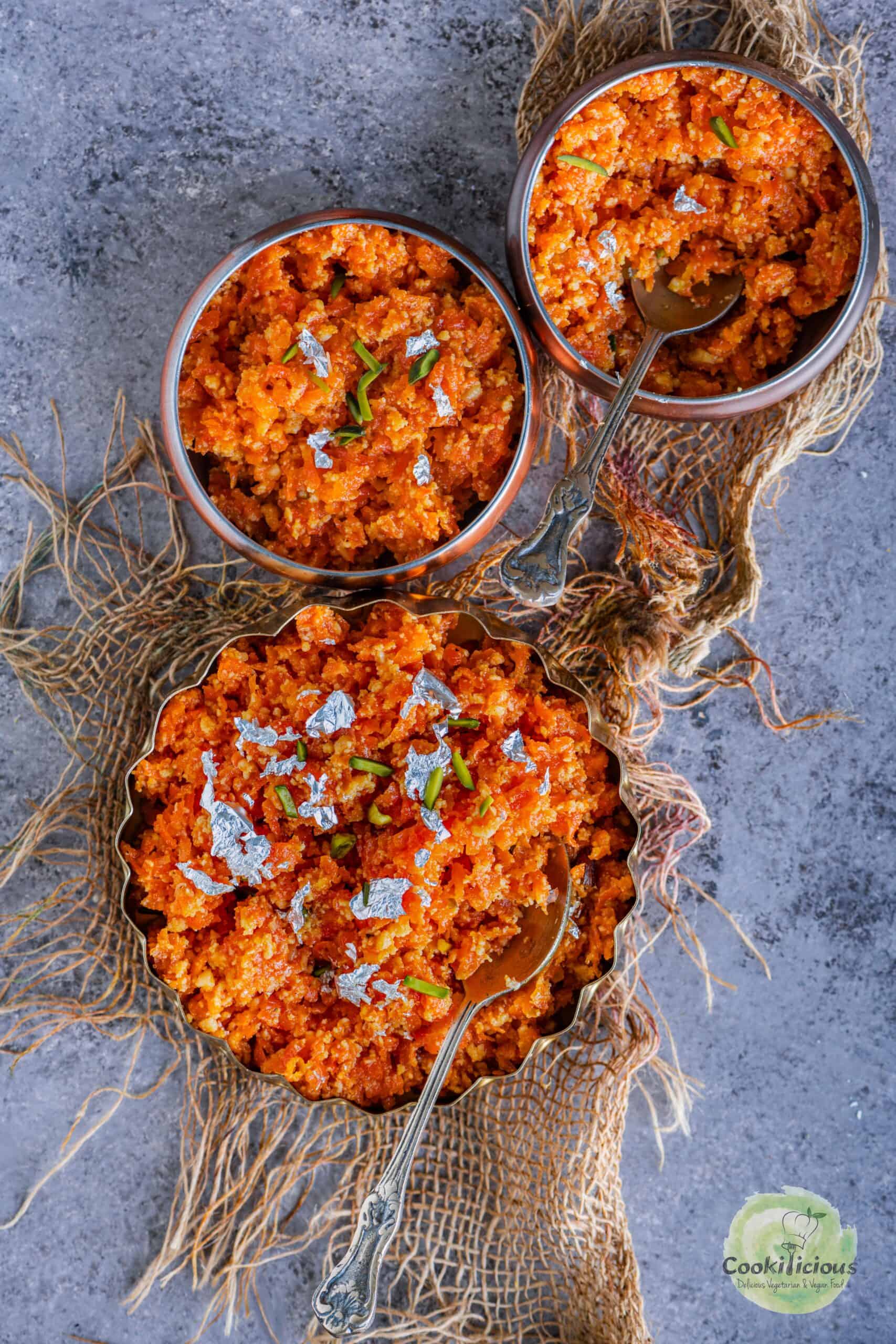 Indian microwave dessert ready to serve – Gajar ka Halwa in decorative bowls.